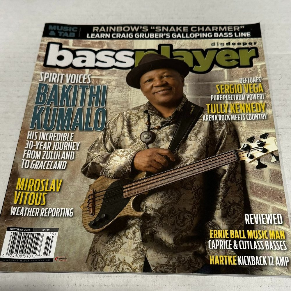 Bass Player Magazine - Bakithi Kumalo / Miroslav Vitous - October 2016